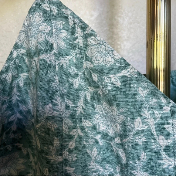 AMERICAN EAGLE ~ Bohemian Cotton Linen Floral Button Down Cropped Tank - Picture 3 of 8